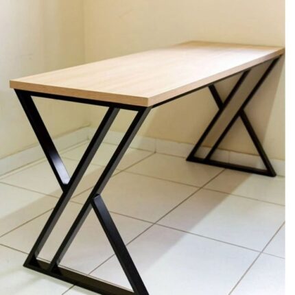 Luxury / Modern Iron table with wooden top center table